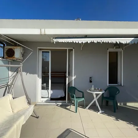 50 Mt Dalle Spiagge, Attico Vista Mare
